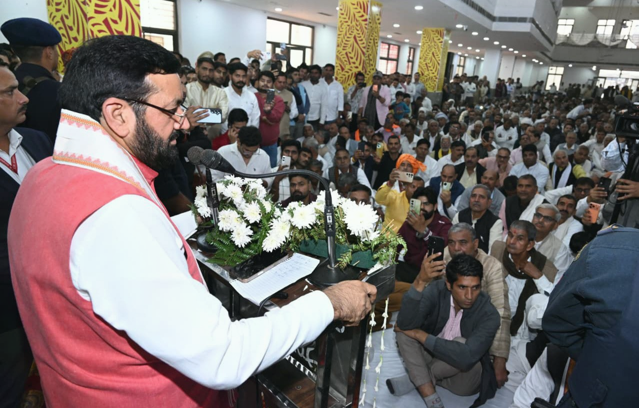 palwal-chief-minister-naib-singh-saini-paid-tribut