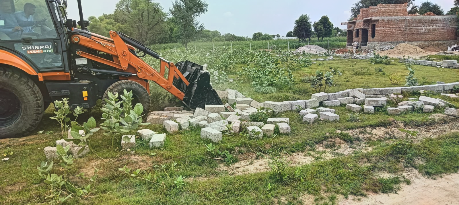 jda-bulldozes-illegal-colony