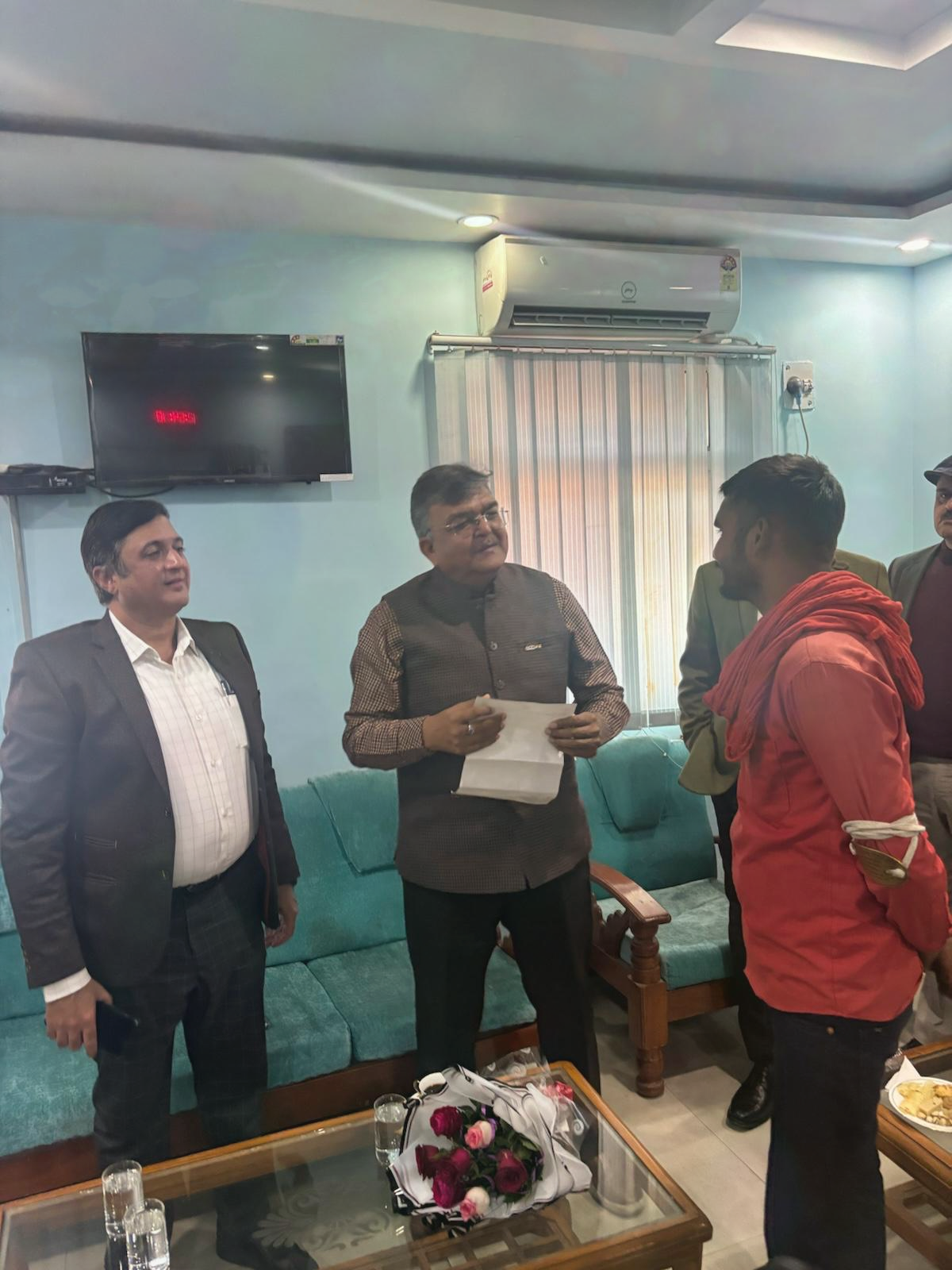 महाप्रबंधक उत्तर पश्चिम रेलवे ने किया अजमेर मंडल दौरा