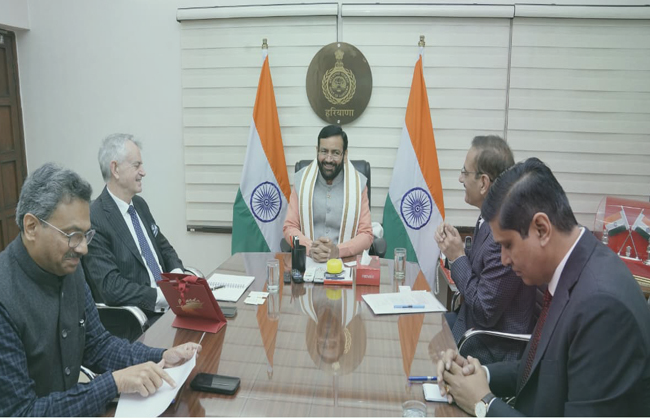 canada-ambsdor-meet-nayab-saini