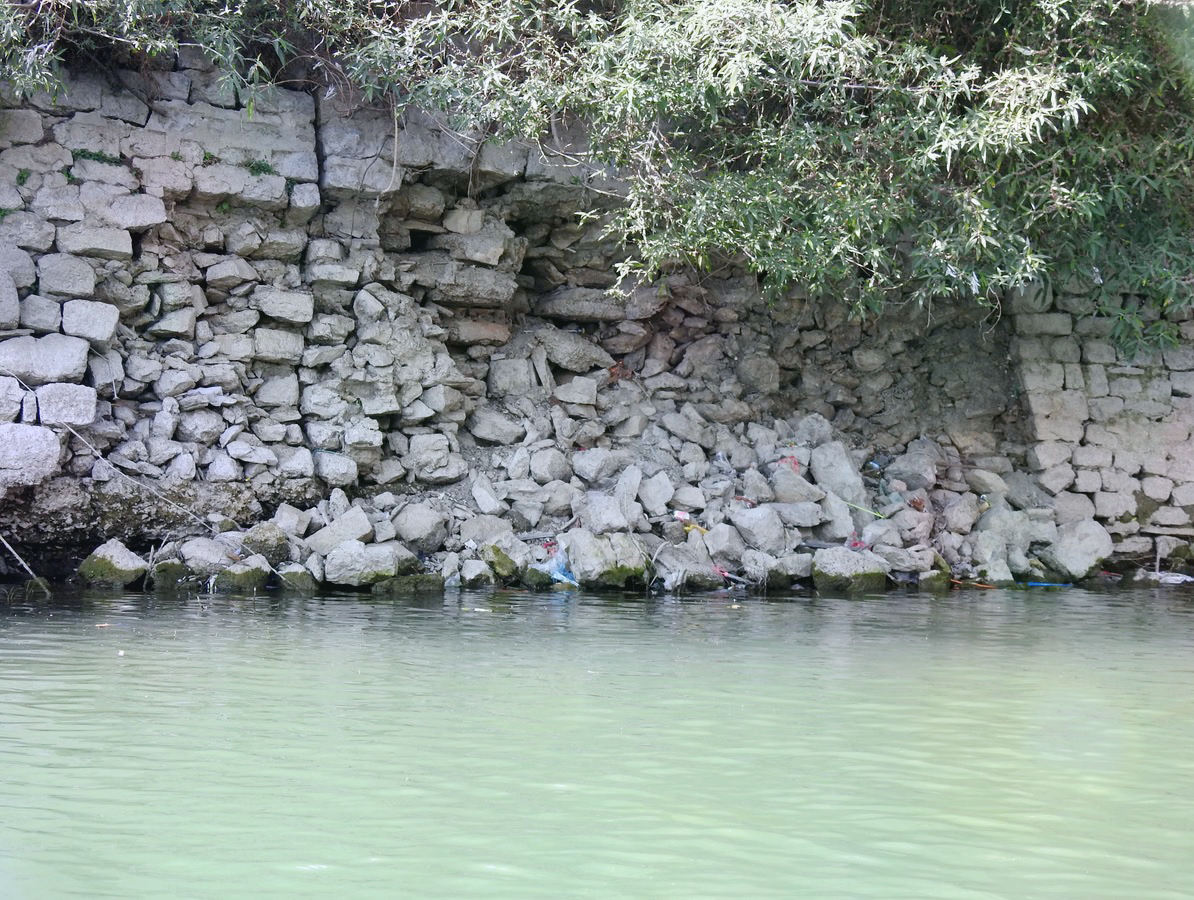 security-walls-will-be-rebuilt-around-naini-lake,