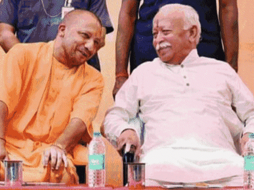 यूपी में फिर ‘भाजपा सरकार’ के लिए ताकत झोंकेगा संघ:लखनऊ में मोहन भागवत बोले- जातियों के साथ भेदभाव न हो, ख्याल रखना होगा