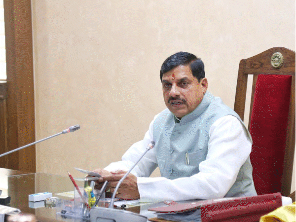 CM ने मंत्रियों से पूछा-हारी विधानसभा सीटों पर क्या किया:ढाई साल में पूरे वादों का हिसाब मांगा, वन-टू-वन में निकाय चुनाव-बूथ मैनेजमेंट पर चर्चा